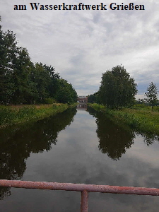 am Wasserkraftwerk Grieen