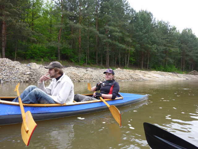 kinder nach der ersten Pause Mathias raucht